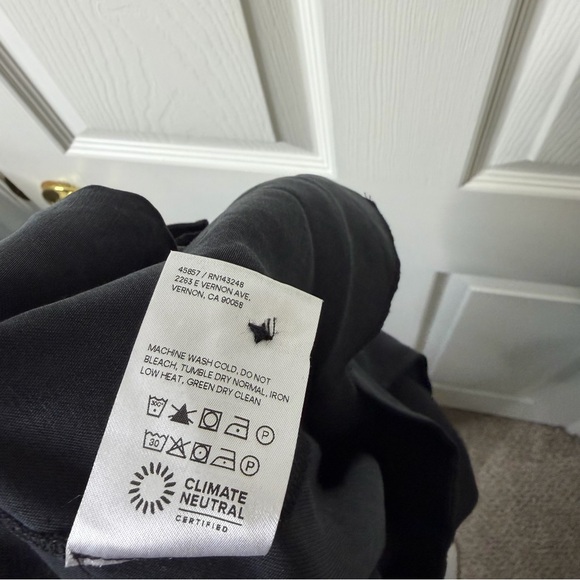 Reformation Mason Black Tencel Pleated Wide Leg Pants Womens Size 6 - Picture 11 of 11